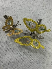 TRUE Vtg y2k Hair Clip Yellow Glitter BUTTERFLY MOVABLE WINGS 2pcs