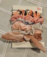 SO Hair Ties 6 Pack Scrunchies NEW w Tags Glitter/Bow/Velvet/Pink FREE SHIPPING