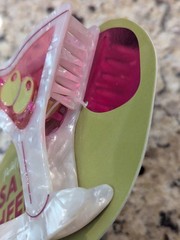 Packed Party Say Cheers Martini 4″ Claw Clip Novelty Hairclip White Pink