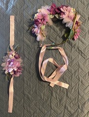 Women’s Pink & White Flower Headband & Corsage, Great For Parties, Prom, Wedding