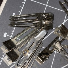 Lot Of 90+ Vintage Hair Wave Pins Clips Aluminum & Various Hair Clips