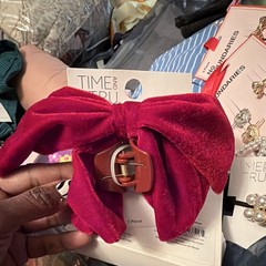 Time and Tru Red Velvet Bow Hair Clip Claw Clip for Women Solid
