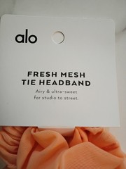 Alo Yoga Fresh Mesh Tie Headband One Size, Cantelope NWT