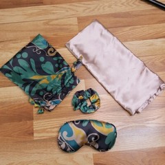 CHICOS Womens Paisley Satin Sleep Set Pillowcase Eye Mask Scrunchie Pouch $39