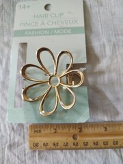 Gold Flower Hair Clip Fashion Accessory Metal Feminine Women