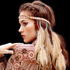 12 Pcs Clip in Hair Feathers Extensions for Women Colored Boho Feather Hair Clip