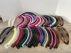 Lot Of 65 Vintage Hair Accessories Banana Clips Combs Lot Various Sizes Colors