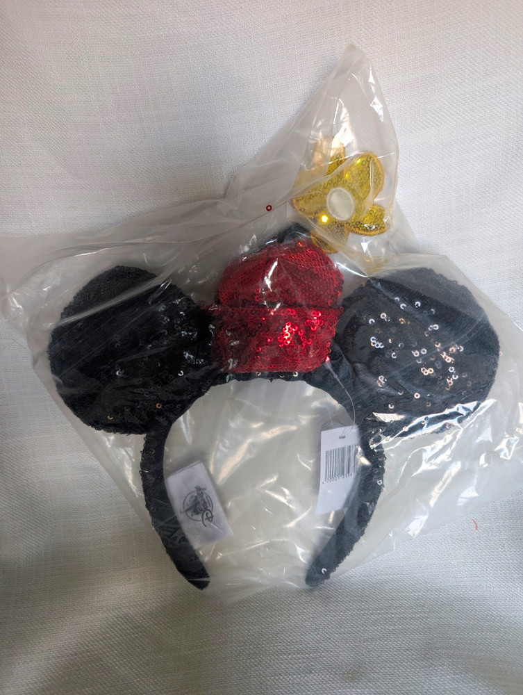 NWT Disney Minnie Mouse Sequined Black Mouse Ears Headband w/ Red Bow