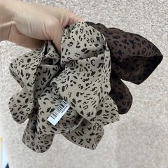 Vintage Leopard Print Large Scrunchie For Women Girls Sweet Hair Ornament.