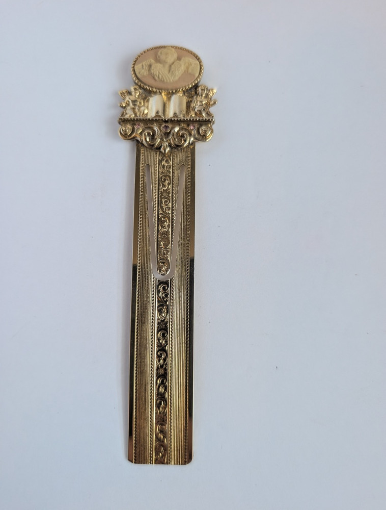Vintage Gold Tone Cameo Bookmark Angel Cherub Book Marker Decorative Gift