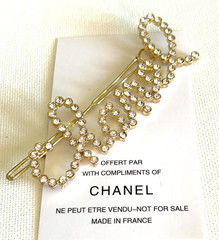 Chanel Beauty Vintage Hair Accessory Gold Tone Metal with Crystals