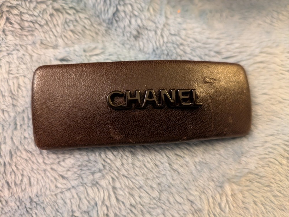 Chanel Hair Clip Barrette Brown Leather – Very Good Used Condition