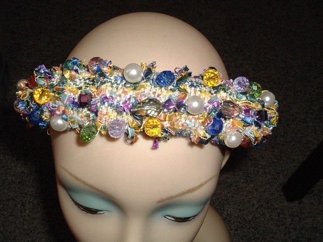 JEWELED GLITTER YARD DESIGNER MADE HEADBAND NEW WITHOUT TAG