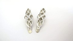 2 tiny small silver metal celtic infinity knot hair clip for fine thin hair