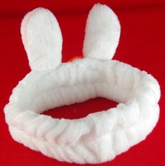 Super Soft! NWT EASTER BUNNY RABBIT EARS w/ CARROT WHITE PLUSH STRETCH HEAD BAND
