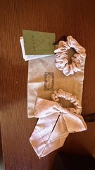 Gucci Authentic Scrunci Scarve Ponytail & Scunchi Beautiful Silk BNWT US Seller