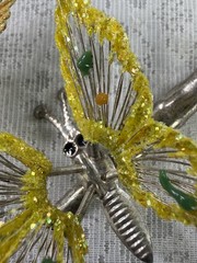 TRUE Vtg y2k Hair Clip Yellow Glitter BUTTERFLY MOVABLE WINGS 2pcs
