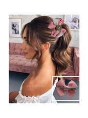 🎀A Beautiful Handcrafted Pink & White Ribbon Bow Hair Clip with Pearl Center