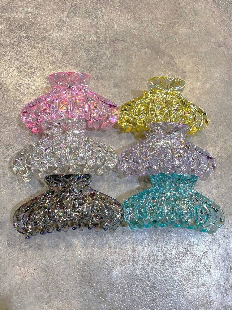 Transparent clear colored iridescent diamond cut design double grip acrylic