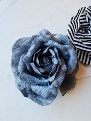 NWT H&M Blue Velvet & Striped Brooch Or Hair Clip Set