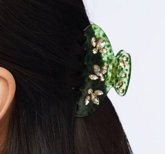 Lele Sadoughi Kiwi Green Crystal Hair Claw Clip
