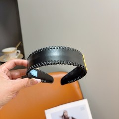Prada’s new leather headband – black