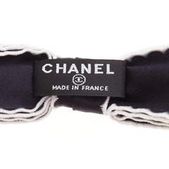 CHANEL 2023 black white CHANEL black white CC ribbon bow embellished alice hair