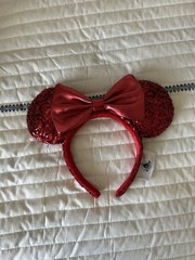 Disney Minnie Mouse Red Sequin Mouse Ears Bow Padded Headband