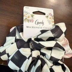 Goody X Mackenzie Childs 2pc Scrunchie Set Pink Black Check 🌸🩷🖤🌸