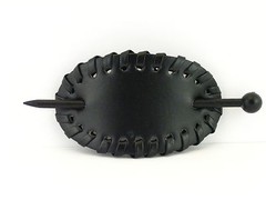 OVAL FAUX LEATHER WITH WOOD HAIR STICK PIN – 1 PC. (143)