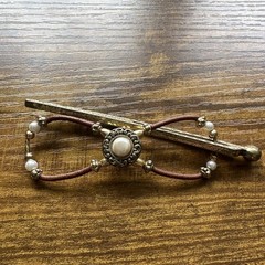 Medium Lilla Rose Flexi Hair Clip Leather Gold & Pearl M