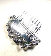 Flower And Ice Hair Comb Silver Tone Clear Rhinestone Faux Pearls Elegant…