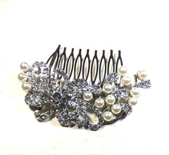 Flower And Ice Hair Comb Silver Tone Clear Rhinestone Faux Pearls Elegant…