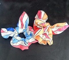 Anthropologie Scrunchies Set of 2 / Wired Bow