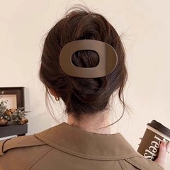 Fashion Acrylic Leopard Hair Claw Clip for Women Oval Matte Hair Accessories