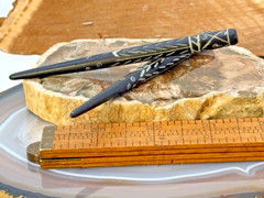 PAIR of 5″ Hand Carved Buffalo Bone Black and White Natural Hair Sticks–2322.25