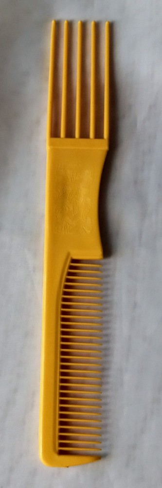 Vintage 1960’s Super Comb For Styling And Detangling. #F. MN#3