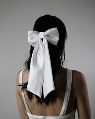 Oversized Satin Bow Bridal Bow Wedding Hair Bow Long Tail Bow Women’s Hair Bow