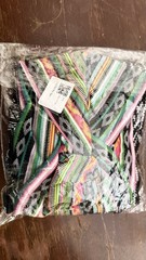 Description New 6-piece set of elastic knot headbands.