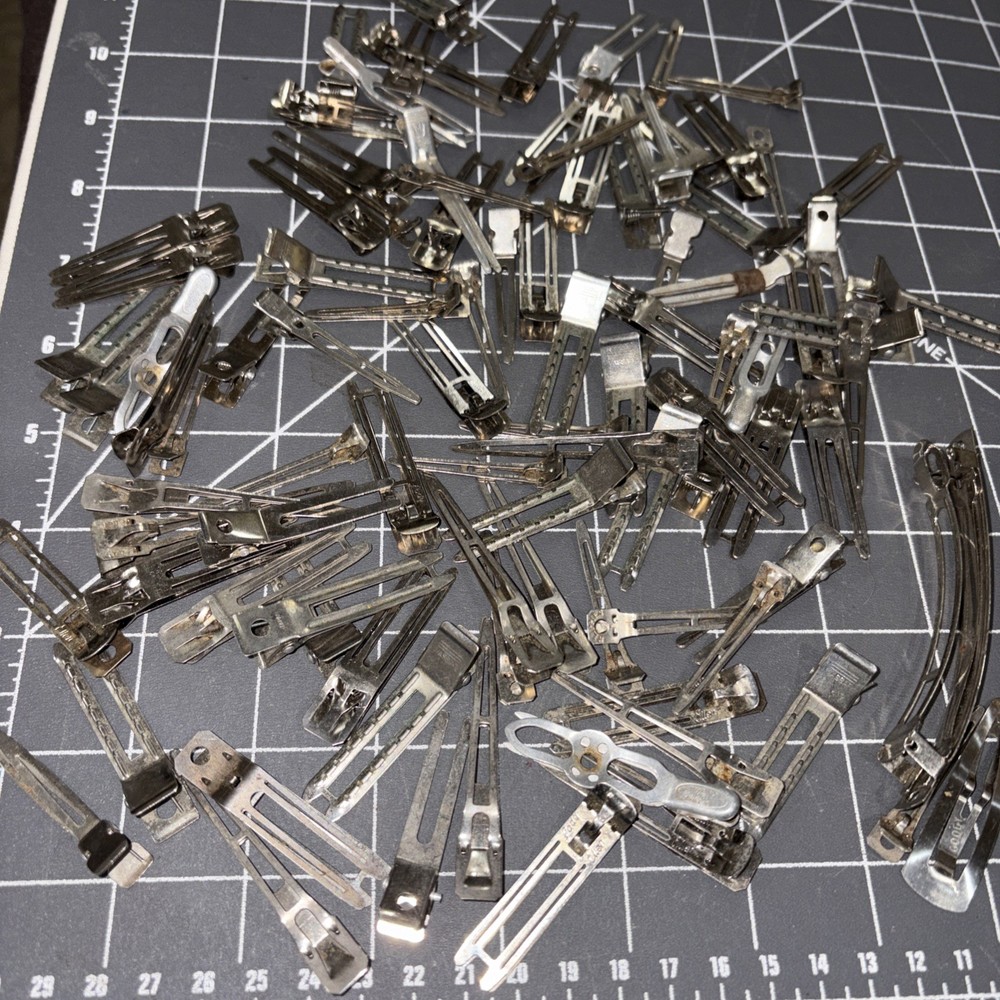 Lot Of 90+ Vintage Hair Wave Pins Clips Aluminum & Various Hair Clips
