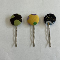 3 Vtg 80s? Bobby Pins Hair Accessory w 1” Retro Fabric Covered Button Ends
